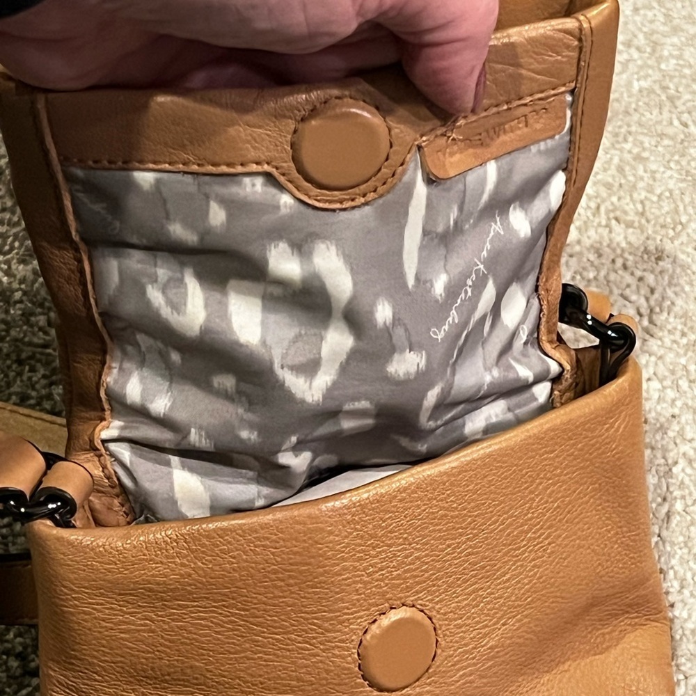 AIMEE Kestenberg Leather"Preston"Mini Crossbody Bag with Patterned Interior - Picture 4 of 15
